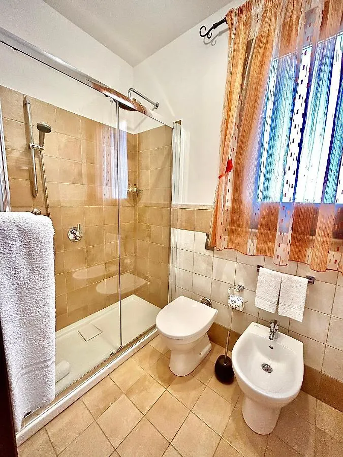 B&B L'Angolino Della Nonna Castelluzzo 3*,  Italie