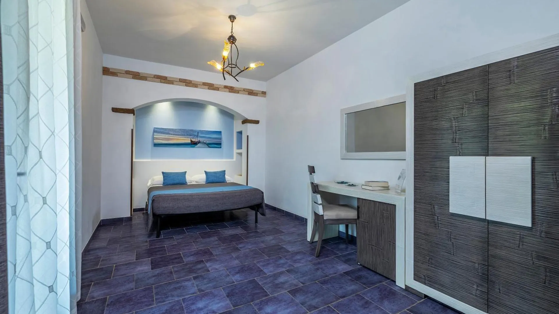 *** Frühstückspension B&B L'Angolino Della Nonna Castelluzzo Italien